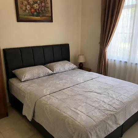 Lavazh 1 Homestay